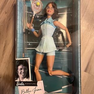 Barbie Signature Billie Jean King Tennis Champion Doll in Light Blue Collectible
